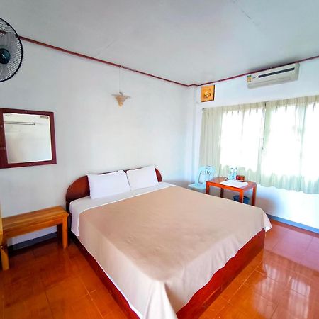 Sabaydee Guesthouse บ้านห้วยทราย ภายนอก รูปภาพ