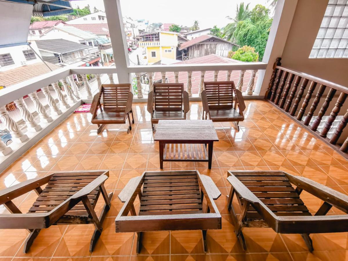 Sabaydee Guesthouse บ้านห้วยทราย ภายนอก รูปภาพ