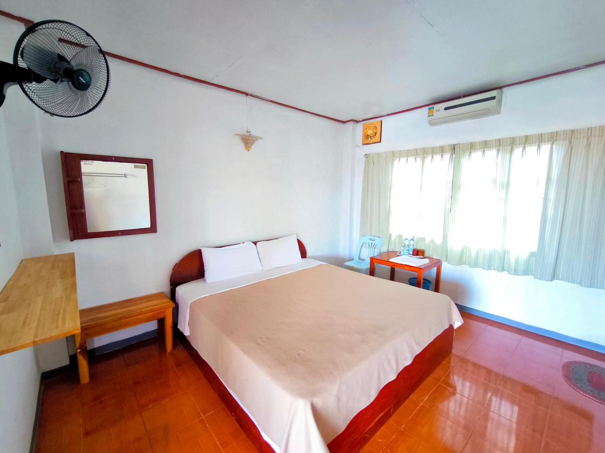 Sabaydee Guesthouse บ้านห้วยทราย ภายนอก รูปภาพ