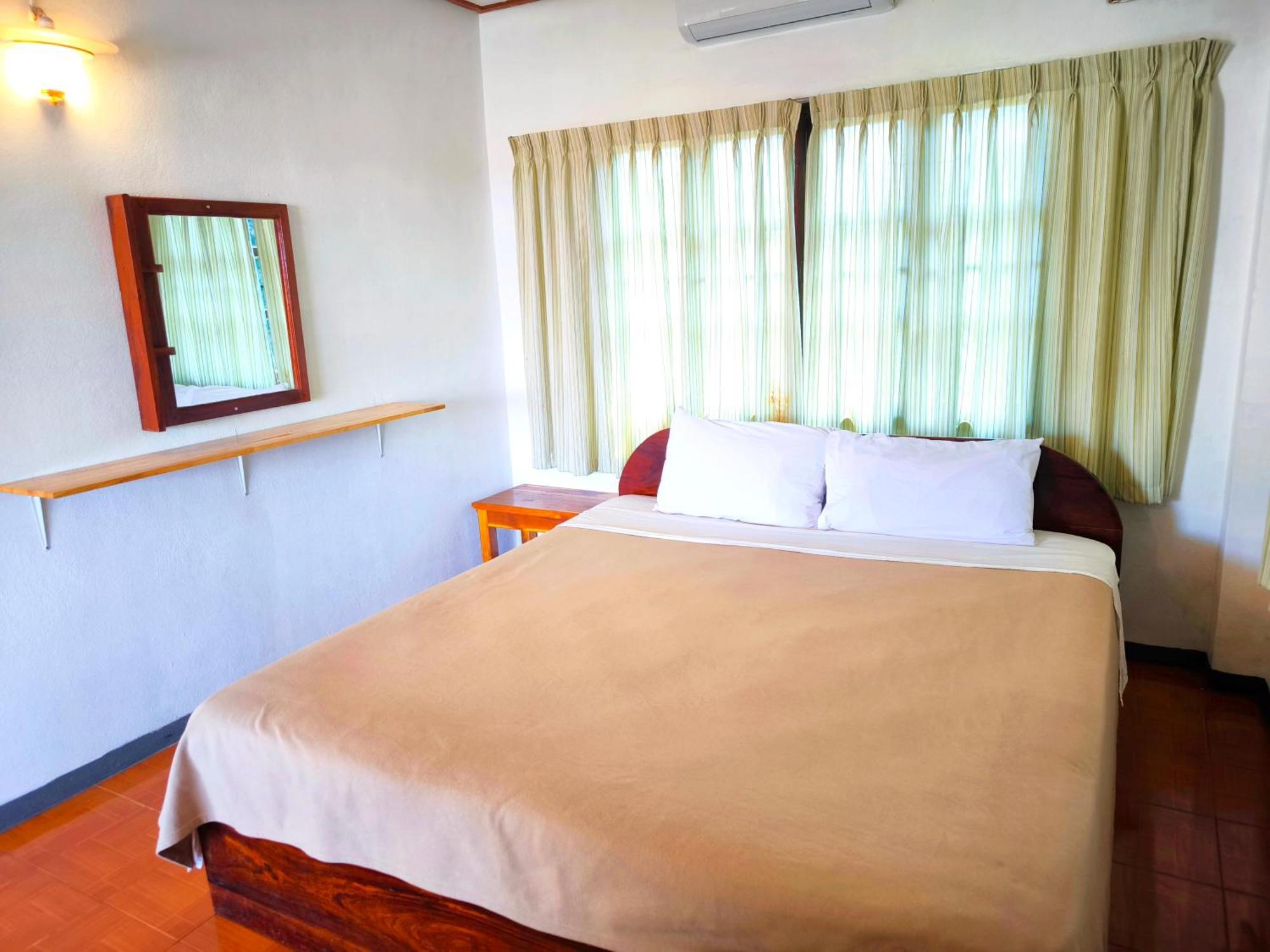 Sabaydee Guesthouse บ้านห้วยทราย ภายนอก รูปภาพ