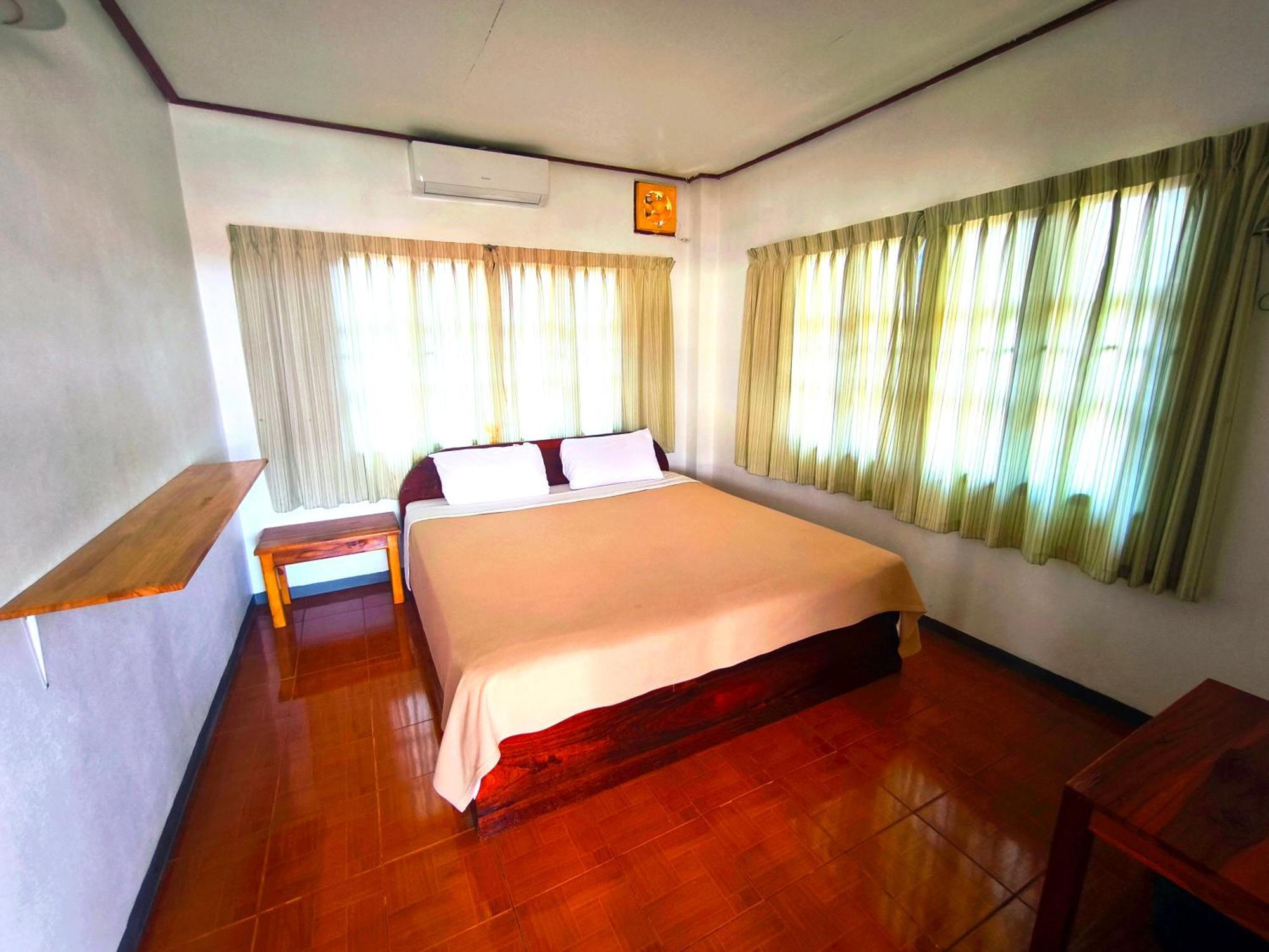 Sabaydee Guesthouse บ้านห้วยทราย ภายนอก รูปภาพ