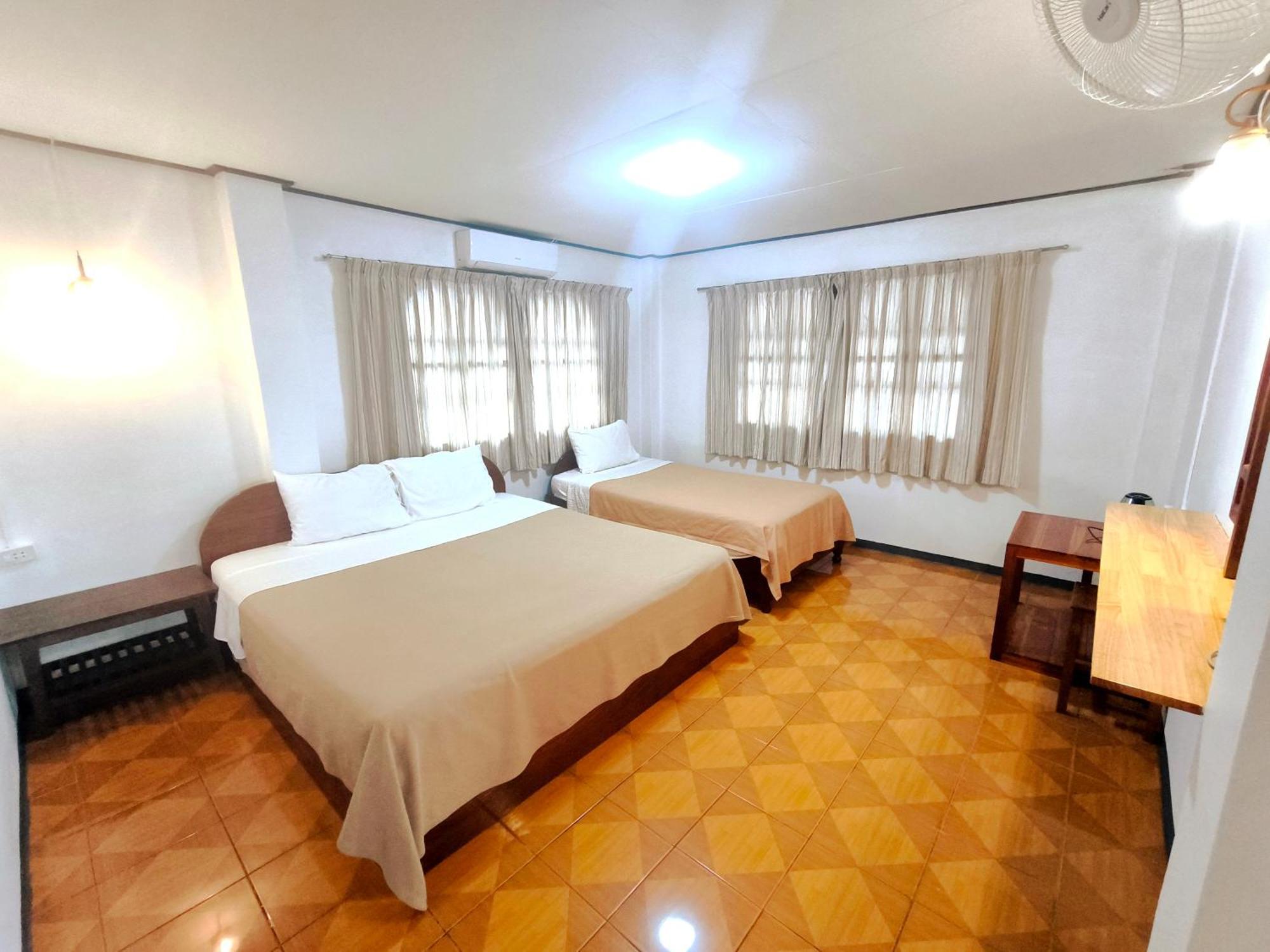 Sabaydee Guesthouse บ้านห้วยทราย ห้อง รูปภาพ