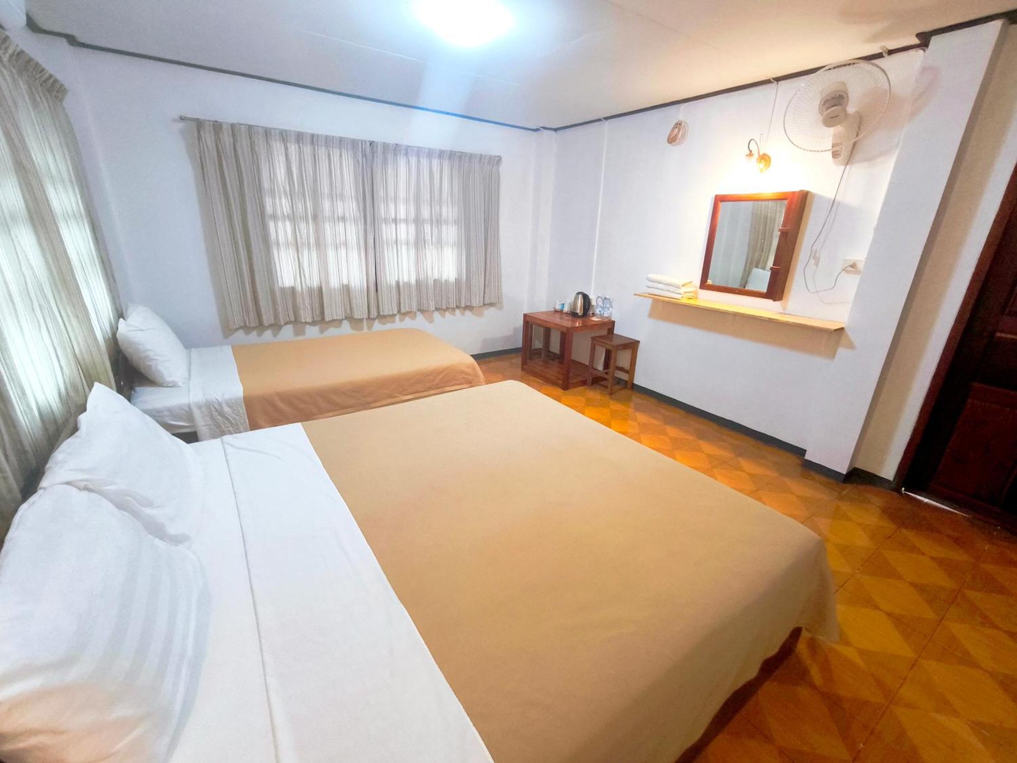 Sabaydee Guesthouse บ้านห้วยทราย ห้อง รูปภาพ